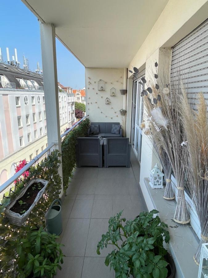 Guest Room "We Are With You In This Flat" Strasbourg Exterior foto